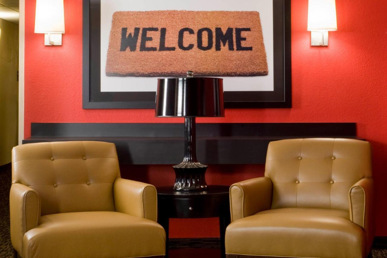 Suburban Studios Columbus Bradley Park Εξωτερικό φωτογραφία