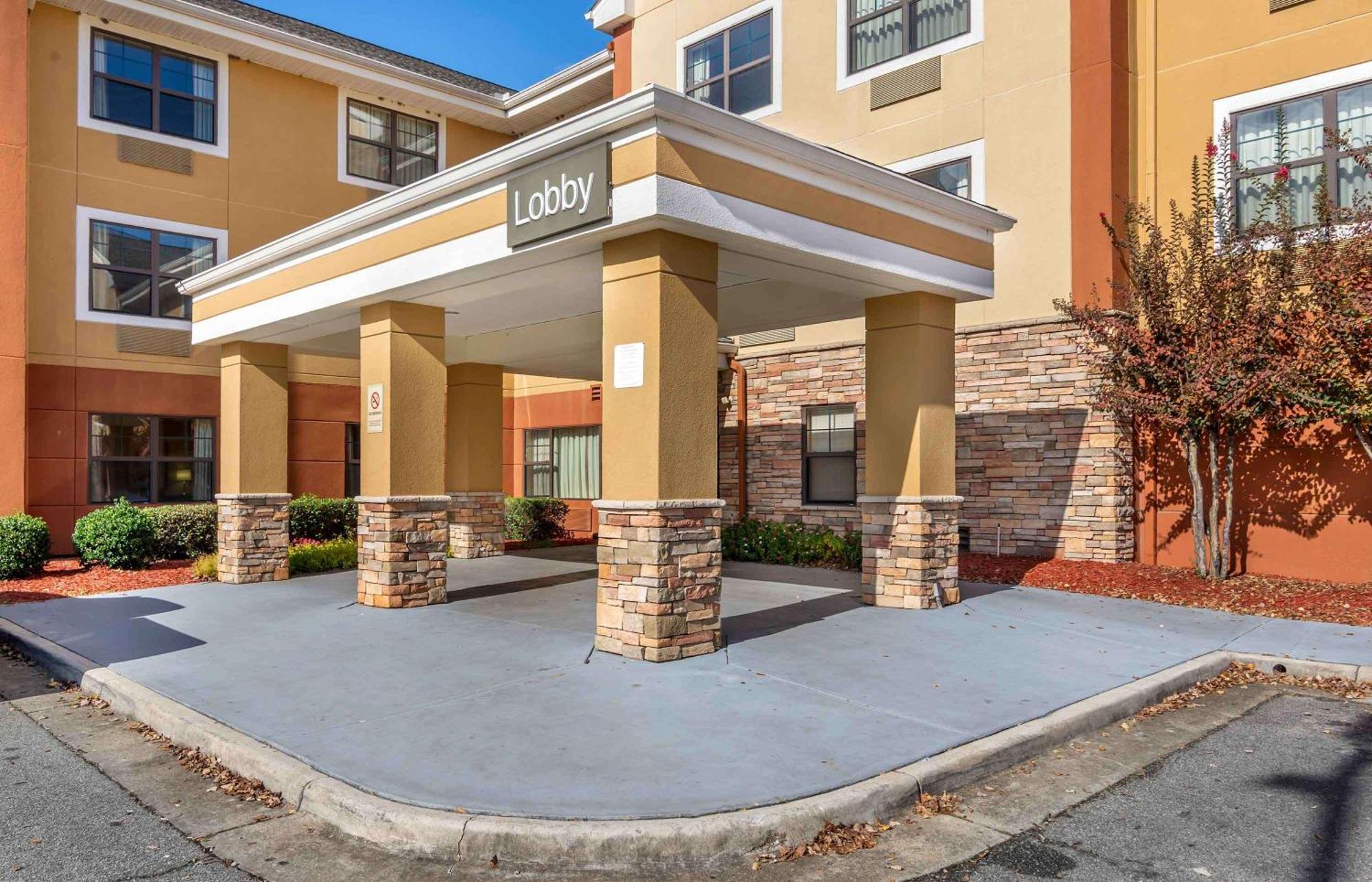 Suburban Studios Columbus Bradley Park Εξωτερικό φωτογραφία