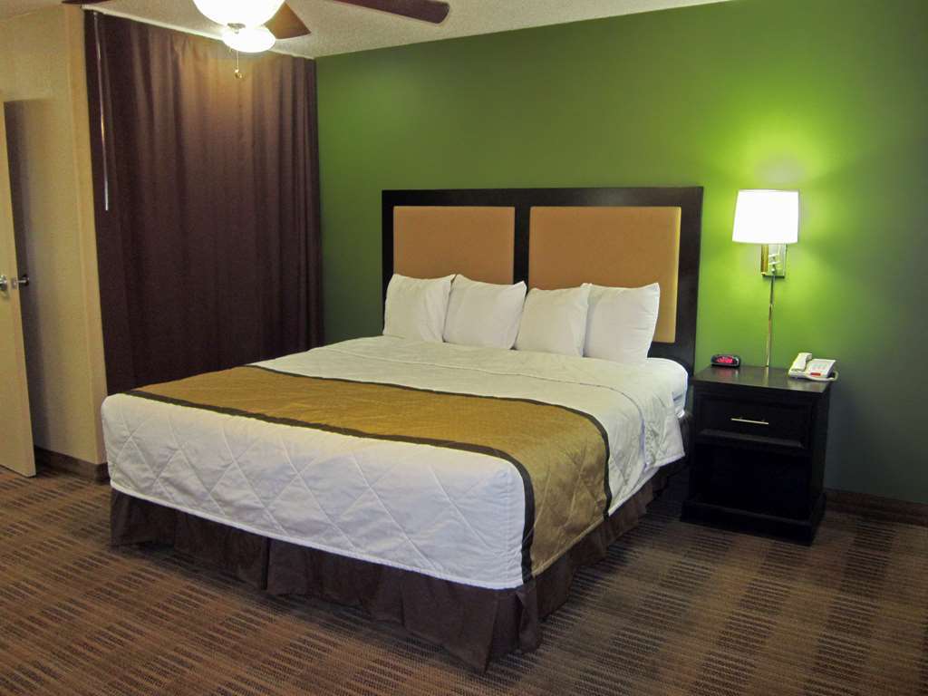 Suburban Studios Columbus Bradley Park Δωμάτιο φωτογραφία