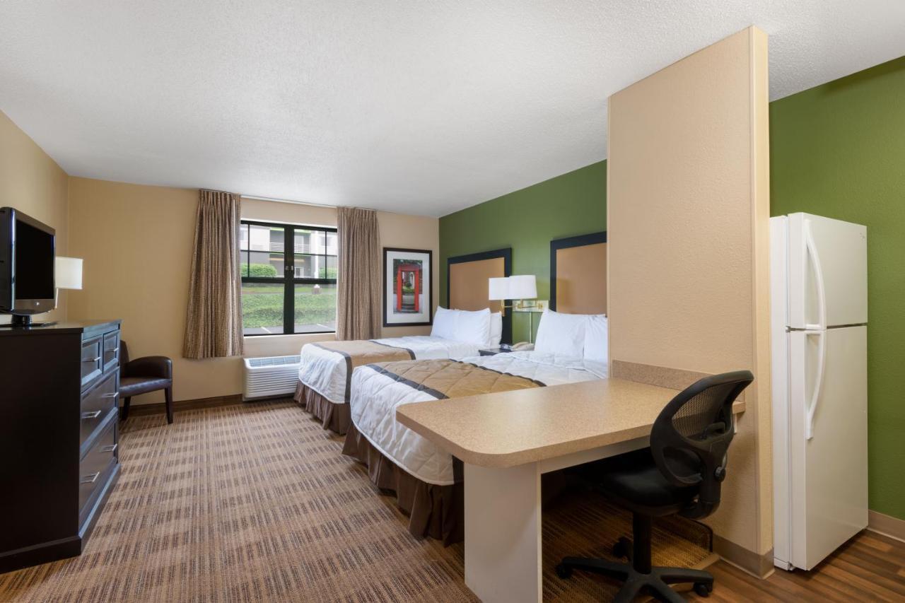 Suburban Studios Columbus Bradley Park Εξωτερικό φωτογραφία