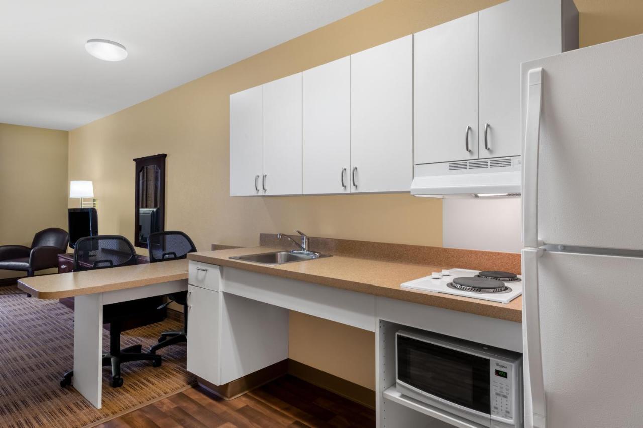 Suburban Studios Columbus Bradley Park Εξωτερικό φωτογραφία