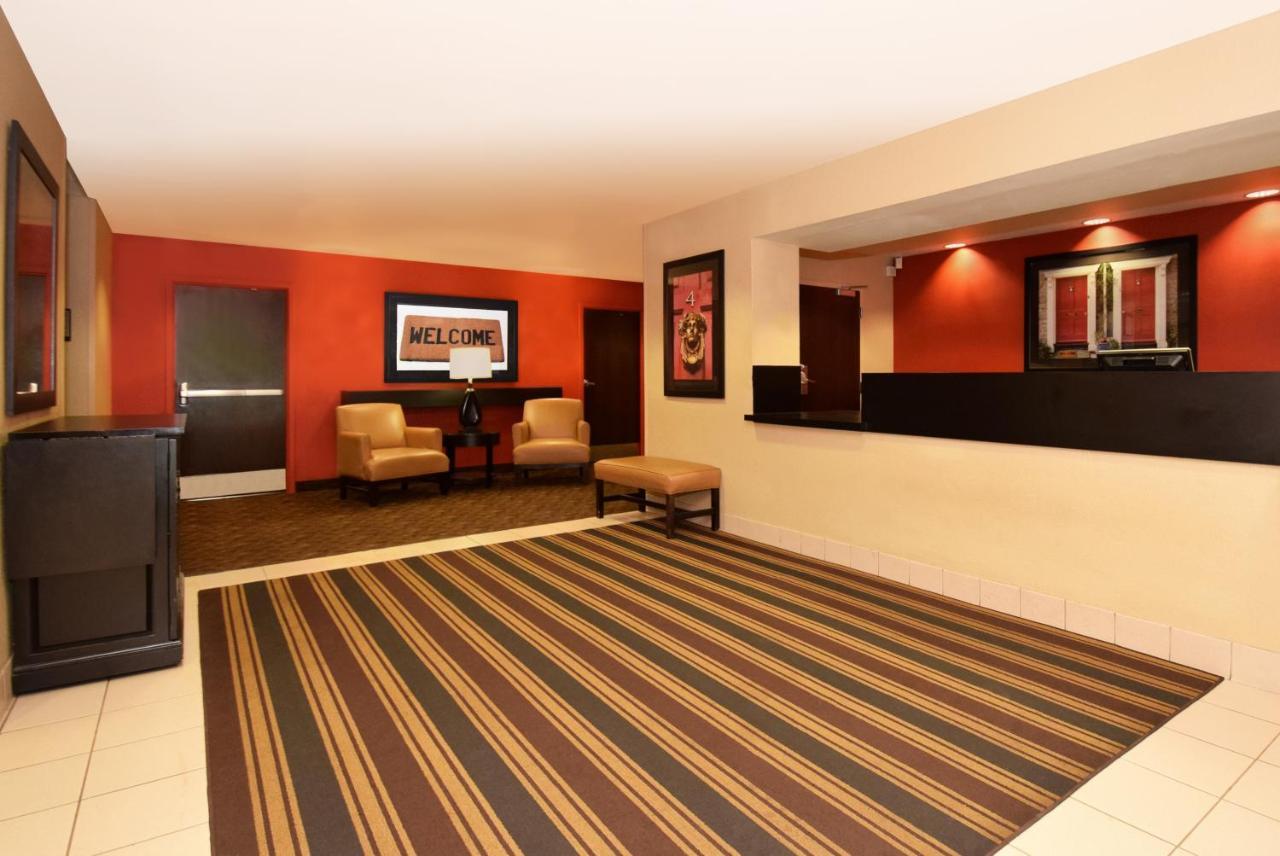 Suburban Studios Columbus Bradley Park Εξωτερικό φωτογραφία