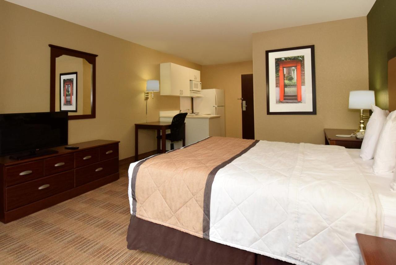 Suburban Studios Columbus Bradley Park Εξωτερικό φωτογραφία